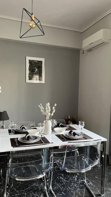 Beautiful Apartment Next To Metro Station 雅典 外观 照片
