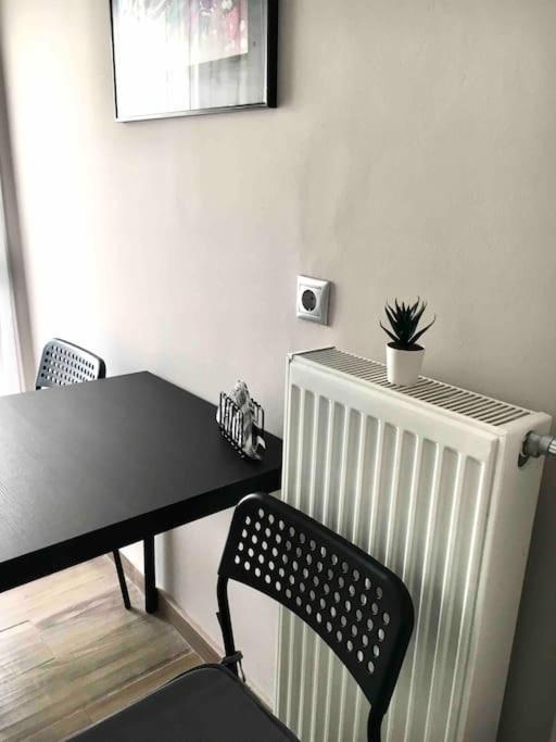 Beautiful Apartment Next To Metro Station 雅典 外观 照片
