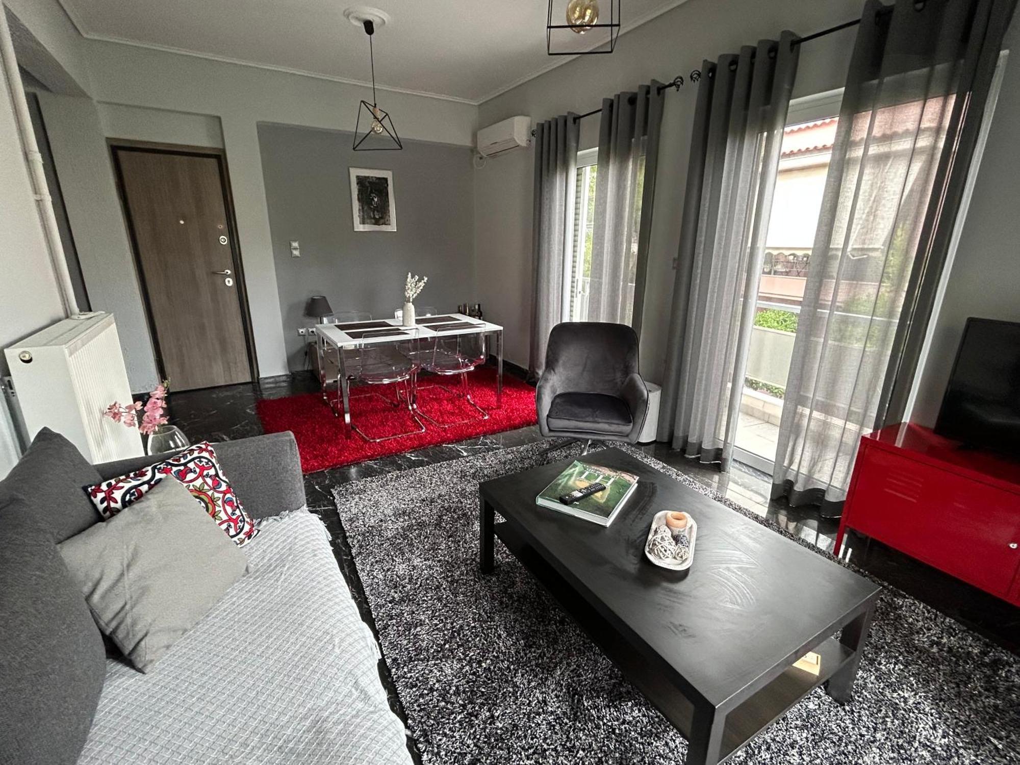 Beautiful Apartment Next To Metro Station 雅典 外观 照片